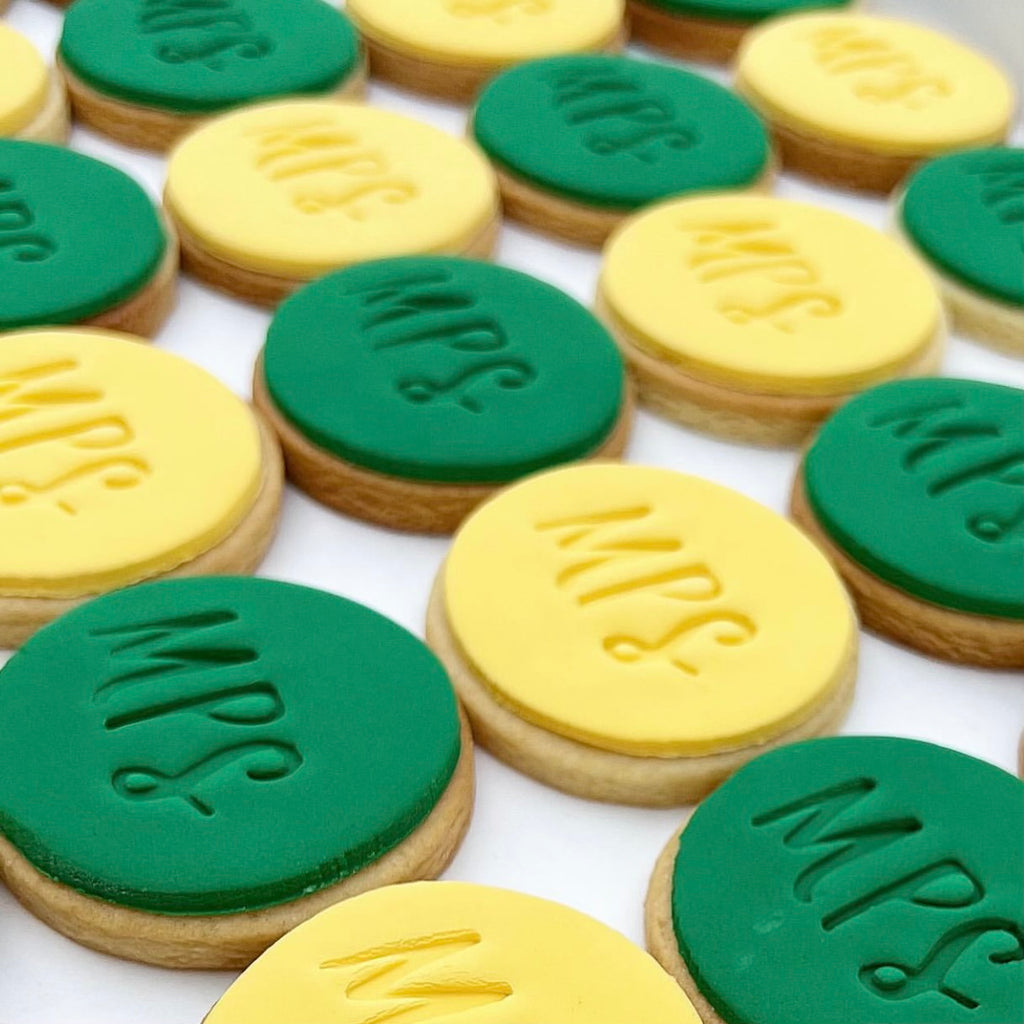 Medium Cursive Font Cookies